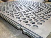 Perforated Vibrating Screen for Separating Stones and Sands