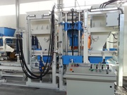 SUMAB R 400 block making machine